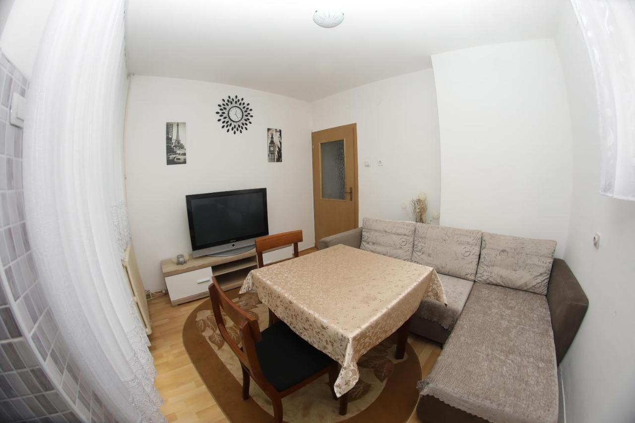 Apartman Centar 1 بانيا لوكا المظهر الخارجي الصورة