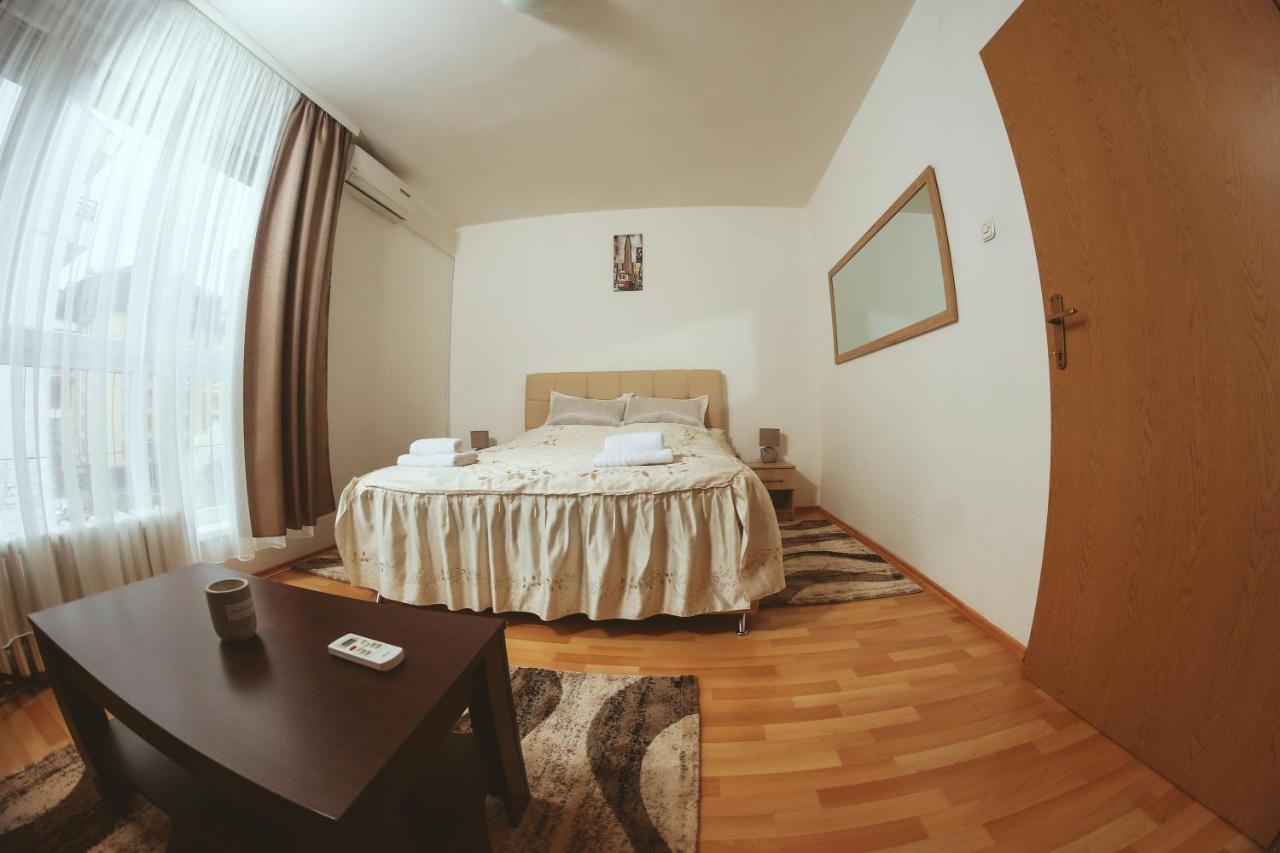 Apartman Centar 1 بانيا لوكا المظهر الخارجي الصورة